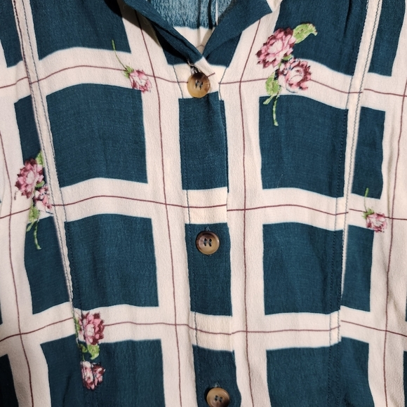 Free People women's window to my heart button-down blouse top size M gre… - Picture 4 of 7